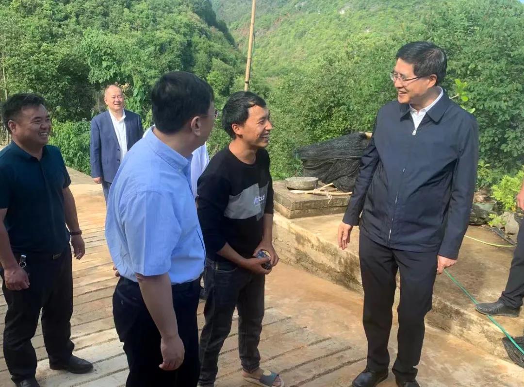 FCF0E5F0AC25C3A2F667DA33E6C_C797AA91_23382.jpg?e= 首页- 人生就是博中国官方网站