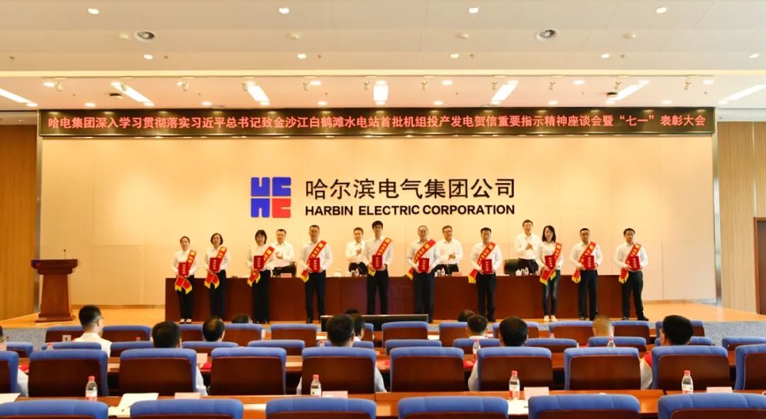 8D0391D7E07F5FE8E5E928A92A6_54D4C1CC_167E3.jpg?e= 首页- 人生就是博中国官方网站