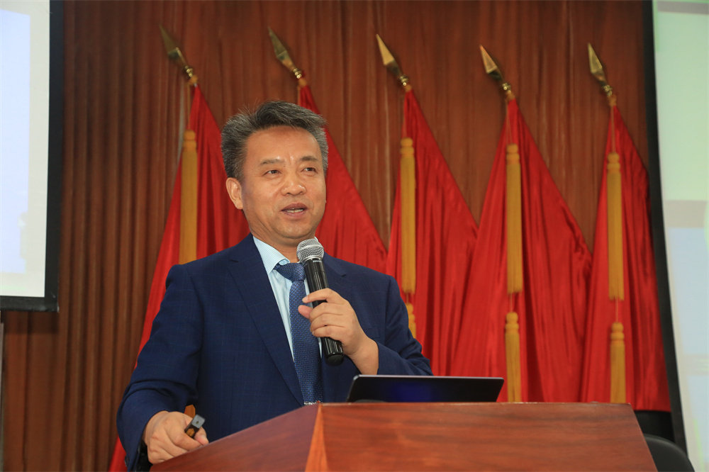 8129F66DF0CC1F0ACFC6D606B23_38FBAAE5_64CE2.jpg?e= 首页- 人生就是博中国官方网站