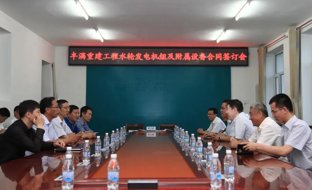 614B03AA53DC7811C84D6985696_1CCFFE6A_11B92.jpg?e= 首页- 人生就是博中国官方网站